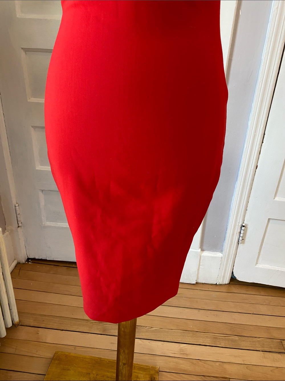 LIKELY Charles Red Bodycon Cocktail Dress, Size 2 - Picture 11 of 16